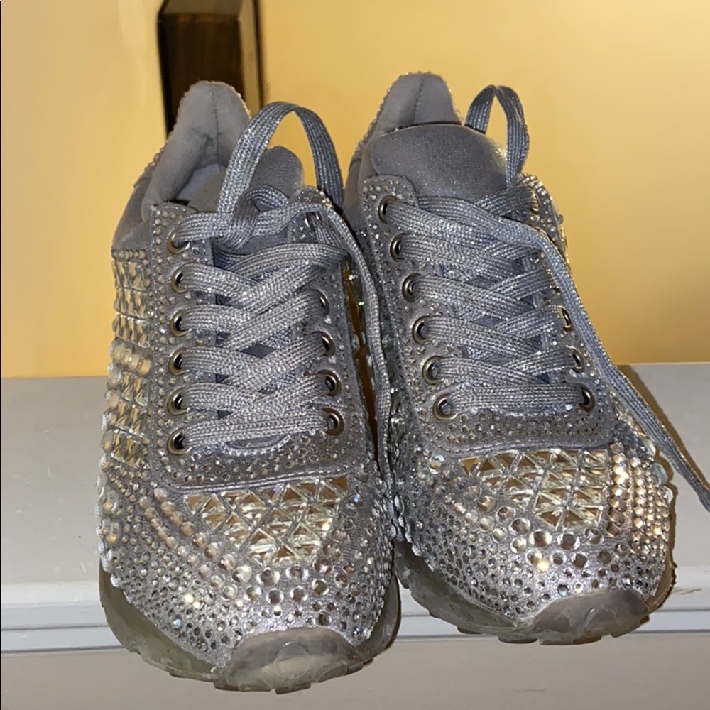 Steve Madden embellished sneaker